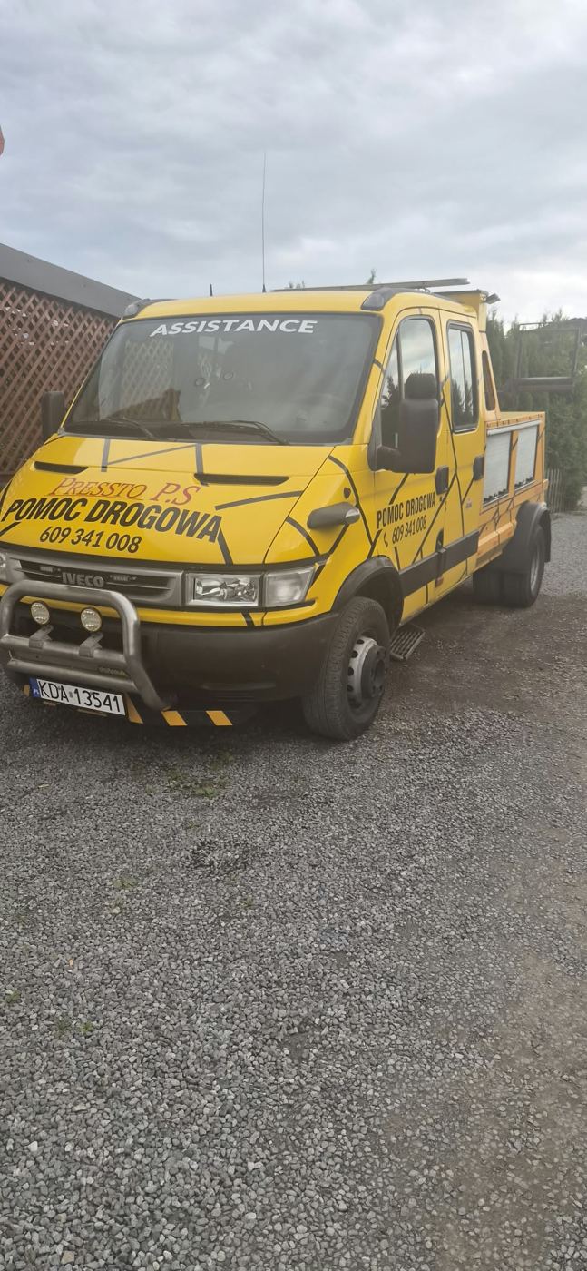 Samochód ratownictwa drogowego Iveco Assistance PRESSTO Dąbrowa Tarnowska z wysięgnikiem